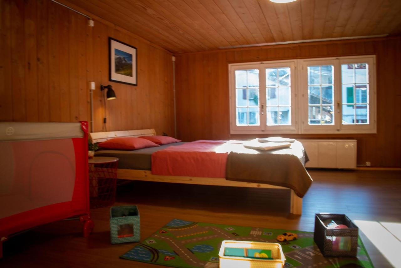 Uncle Eric'S Chalet Matten bei Interlaken Exterior foto